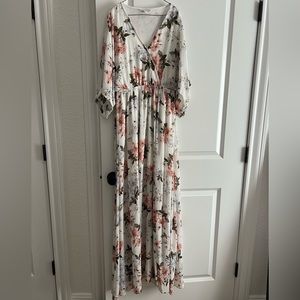 Long white with flowers flowing dress size small